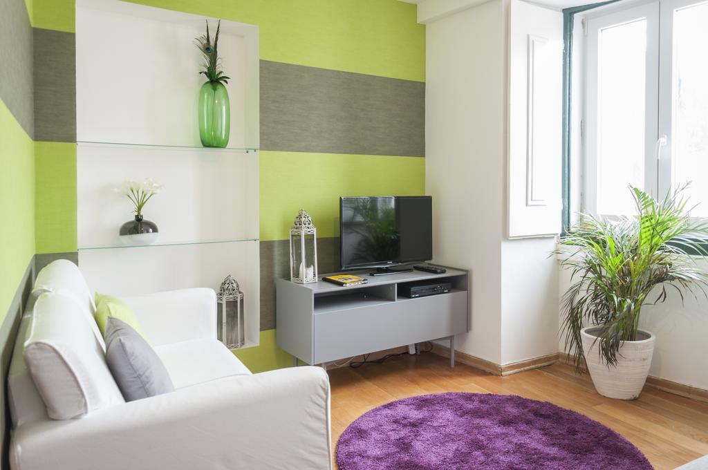 Contemporary Lisbon Apartment In Historical Chiado Esterno foto